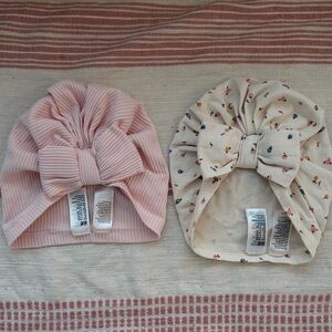 Baby’s Bow Beanie Set - Pink and Cream